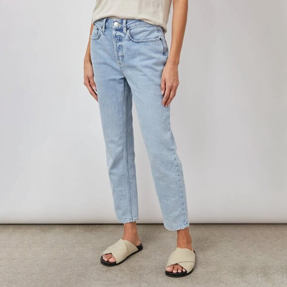 Rails Denim - Rails Melrose Classic Slim High Waist Button Fly Straight Leg Light Wash Jeans